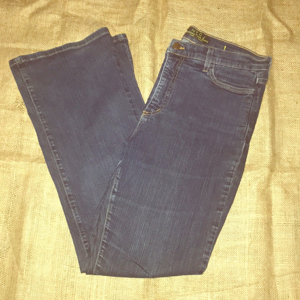 NYDJ comfy blue 👖 jeans... boot cut/size 12
